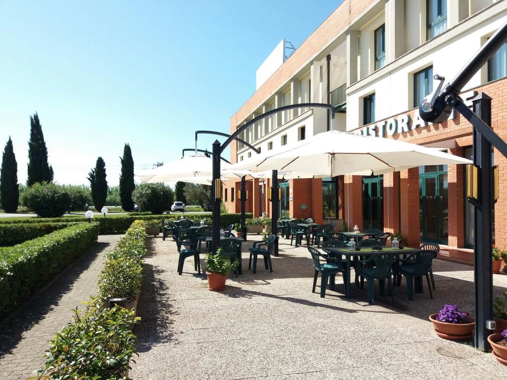Meditur Hotel Pisa Migliarino Pisano Eksteriør billede