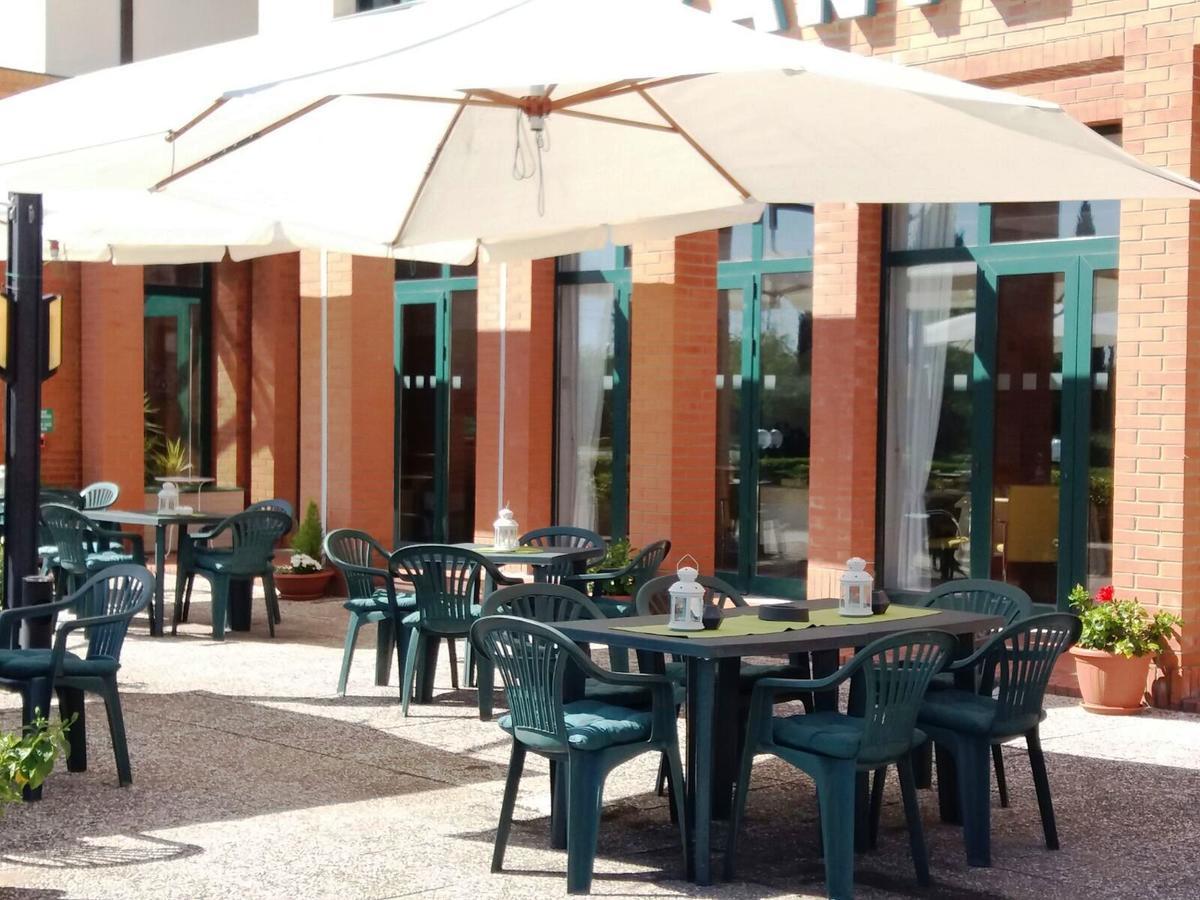 Meditur Hotel Pisa Migliarino Pisano Eksteriør billede