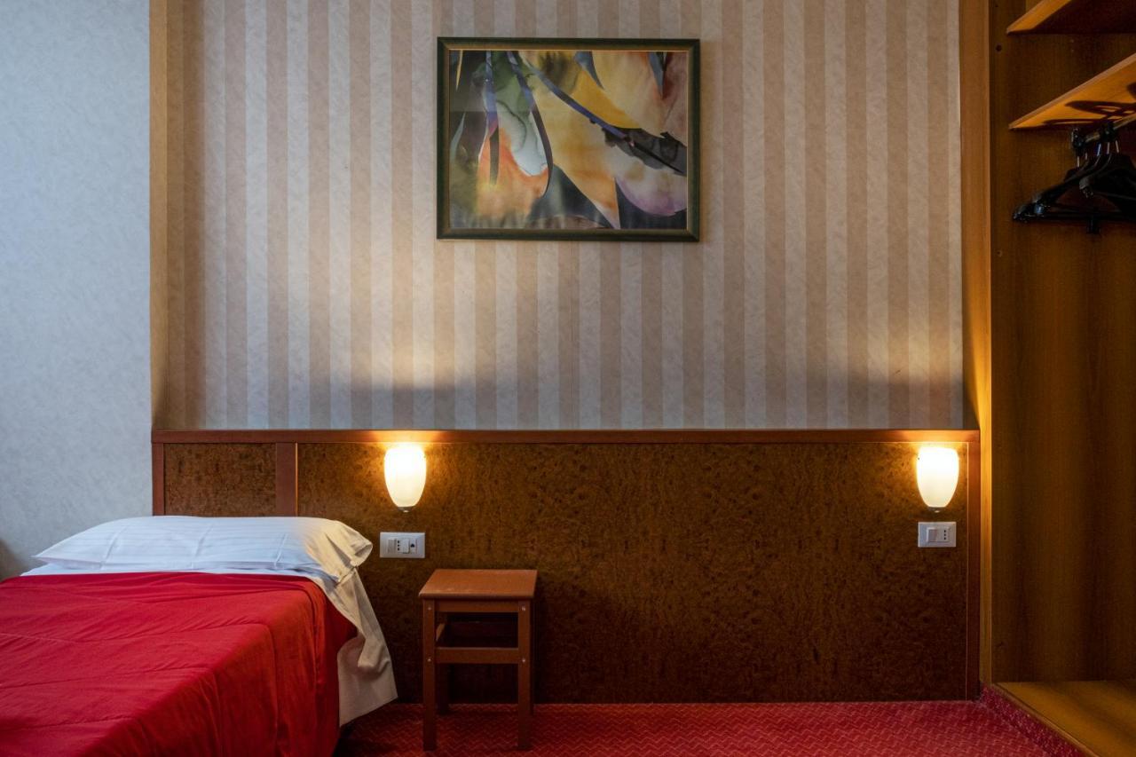 Meditur Hotel Pisa Migliarino Pisano Eksteriør billede